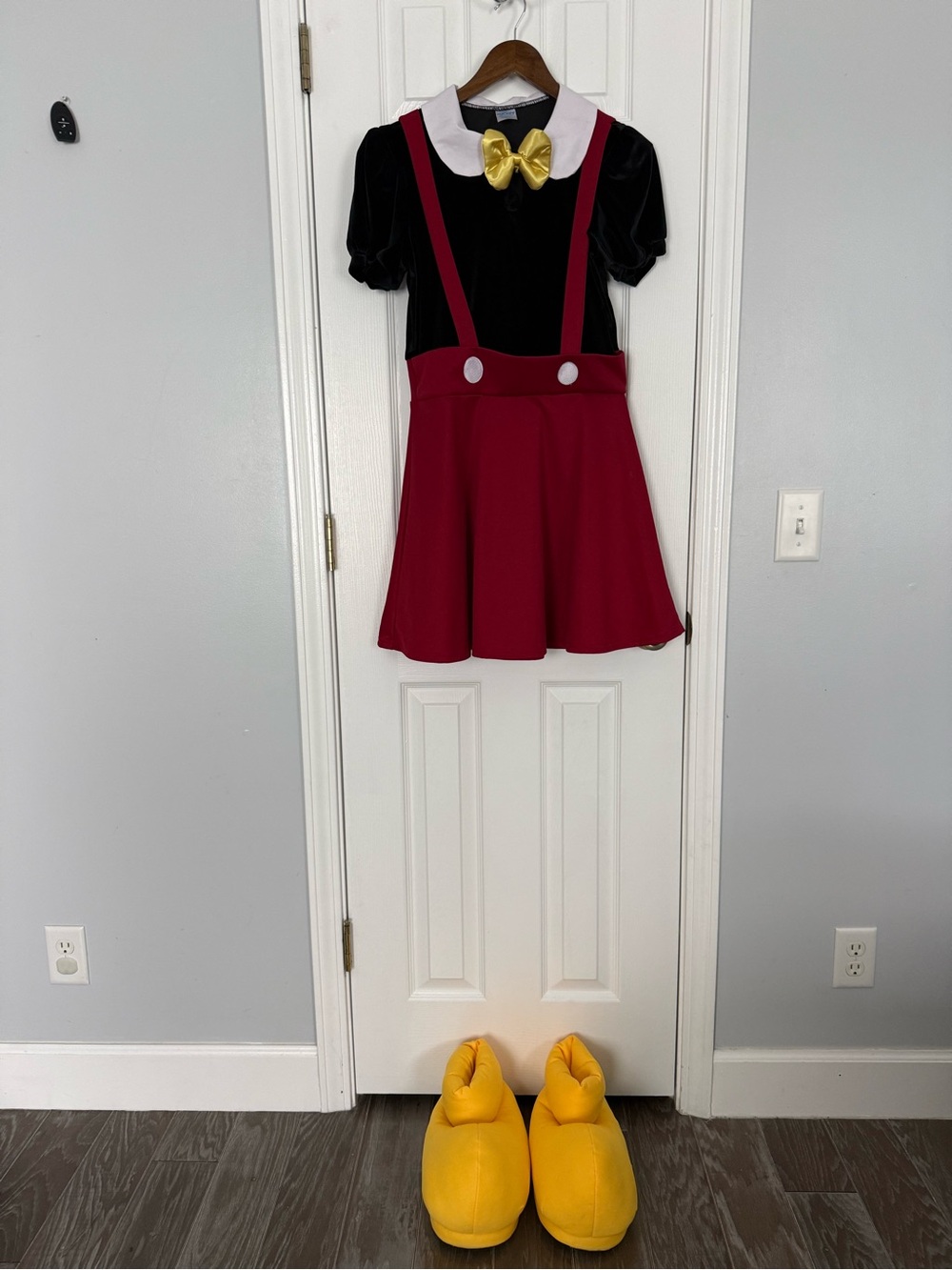Disney Mickey Mouse Women’s Halloween Costume Medium + Shoes + Socks NO EARS